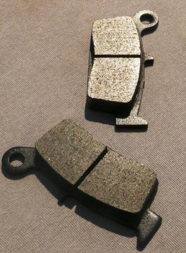 Колодки дисковые LEAD-90