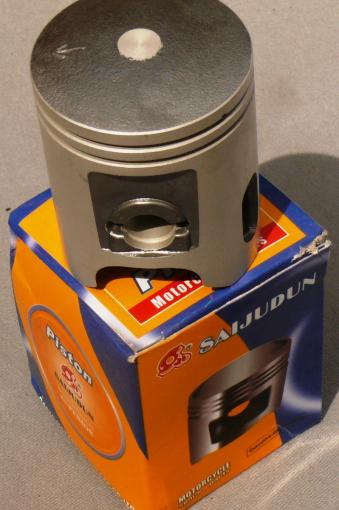 Поршень AXIS-90 Ǿ50 0,5